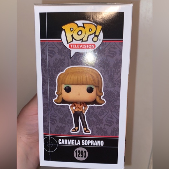 NEW - ‘The Sopranos’ Carmela Soprano Funko Pop - Picture 10 of 14